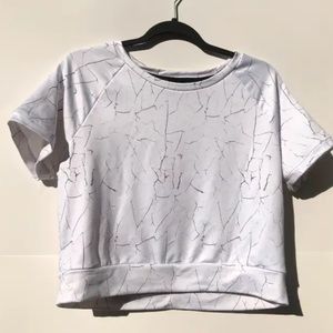 Industry white cracked marbled cropped T-shirt
